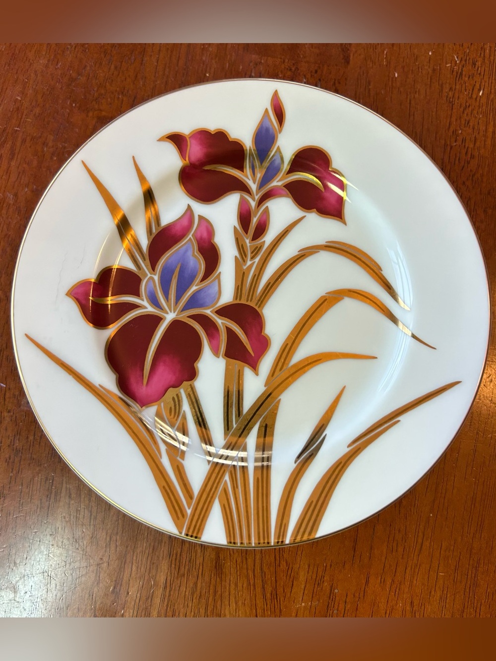 Vintage Fitz and Floyd "Iris Burgundy" Salad / Dessert Plates EUC - Picture 7 of 10